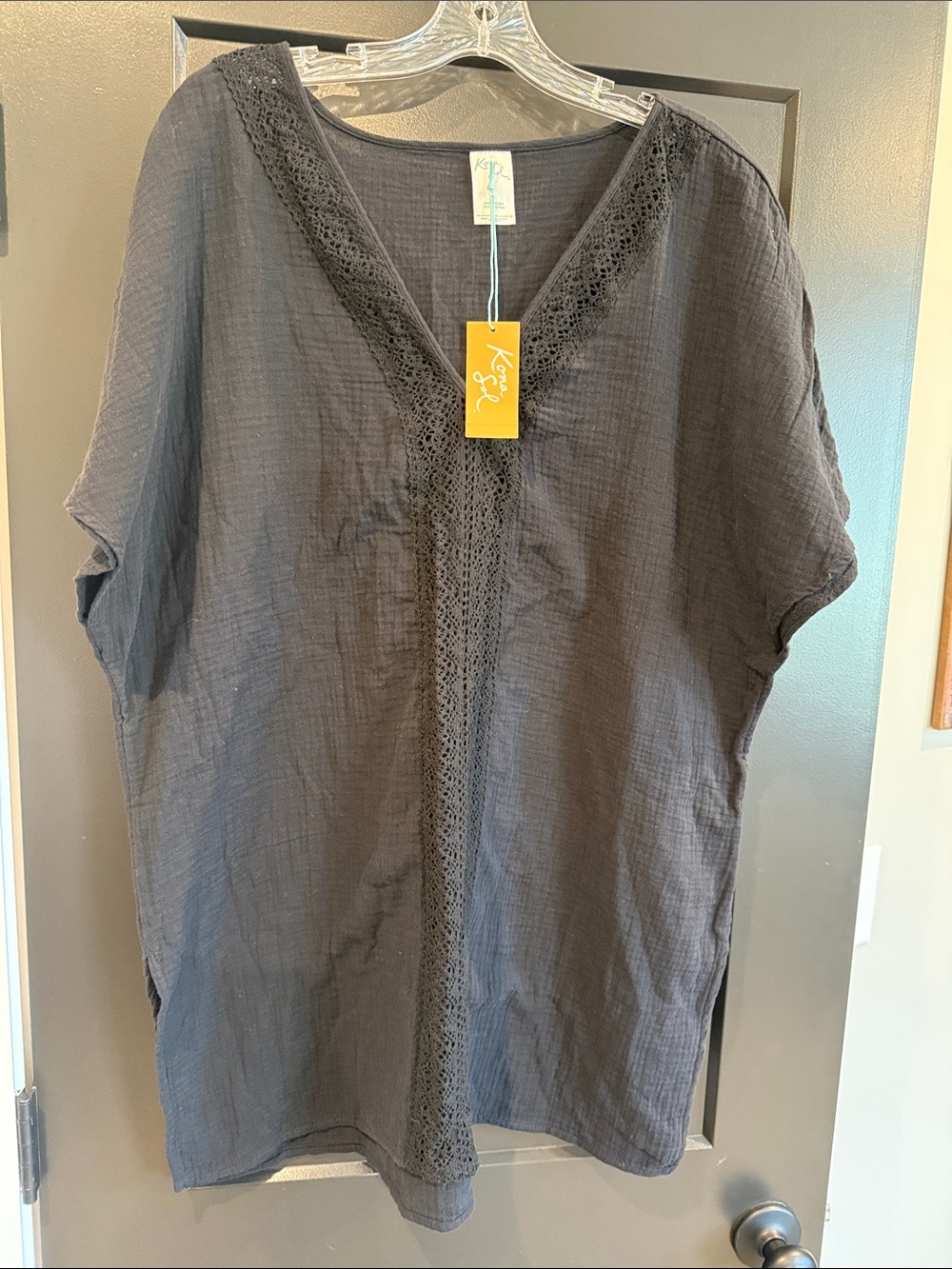 Kona Sol Black V-Neck Crochet-Trim Swim Cover Up